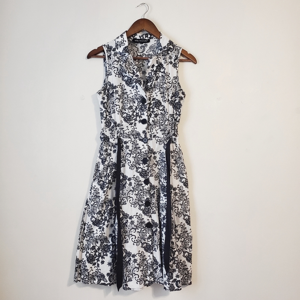 Women's Black and White Floral Dress Size Small